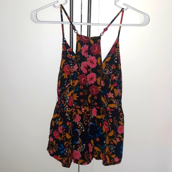 Express Tank, NWOT - Picture 5 of 5